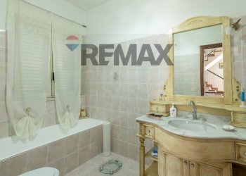 Bagno - Villa contrada  ramaudo
 
snc, Piazza Armerina - foto 22