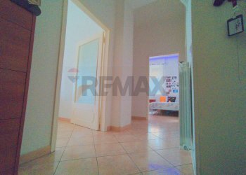 Hall / corridoio - Apartment Monteriggioni - photo 3