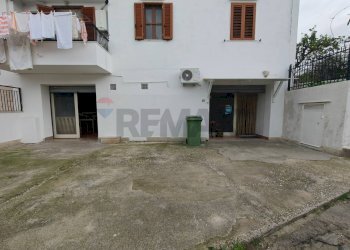 Casa all\'aperto - Box Via G. di Vagno
 
40, Mattinata - foto 2