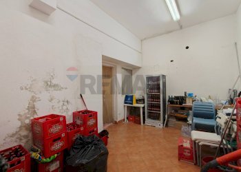 Camera / camera da letto - Box Via G. di Vagno
 
40, Mattinata - foto 15