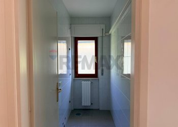 Hall / corridoio - Quadrilocale Viale dell'Emigrante
 
82, Mattinata - foto 12