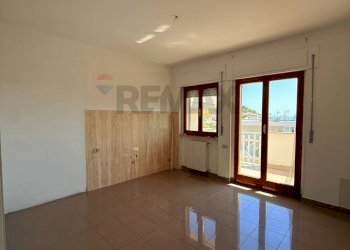 Stanza vuota - Quadrilocale Viale dell'Emigrante
 
82, Mattinata - foto 20