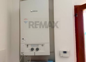 Dettagli - Quadrilocale Viale dell'Emigrante
 
82, Mattinata - foto 25