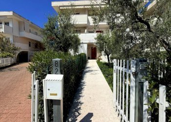 Casa all\'aperto - Quadrilocale Viale dell'Emigrante
 
82, Mattinata - foto 30