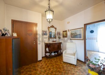 Soggiorno - Quadrilocale Piazzale Francia
 
1, Carpi - foto 4