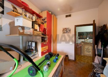 Camera / camera da letto - Quadrilocale Piazzale Francia
 
1, Carpi - foto 20