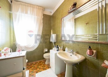 Bagno - Quadrilocale Piazzale Francia
 
1, Carpi - foto 27