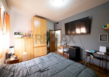 Camera / camera da letto - Quadrilocale Piazzale Francia
 
1, Carpi - foto 32