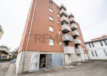 Edificio all\'aperto - Quadrilocale Piazzale Francia
 
1, Carpi - foto 43