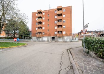 Edificio all\'aperto - Quadrilocale Piazzale Francia
 
1, Carpi - foto 46