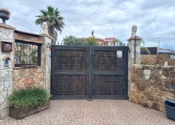 Casa all\'aperto - Casa semi indipendente via dei cristalli
 
29, Siracusa - foto 3