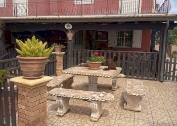 Casa all\'aperto - Casa semi indipendente via dei cristalli
 
29, Siracusa - foto 9