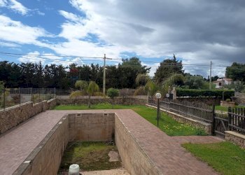 Giardino - Casa semi indipendente via dei cristalli
 
29, Siracusa - foto 11