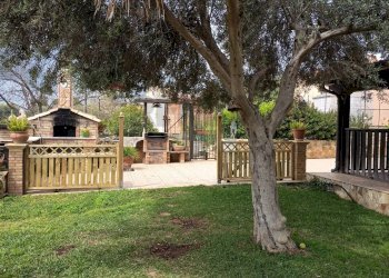 Giardino - Casa semi indipendente via dei cristalli
 
29, Siracusa - foto 13