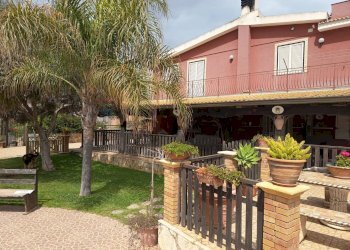 Casa all\'aperto - Casa semi indipendente via dei cristalli
 
29, Siracusa - foto 14