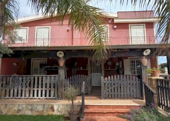 Casa all\'aperto - Casa semi indipendente via dei cristalli
 
29, Siracusa - foto 21