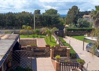 Giardino - Casa semi indipendente via dei cristalli
 
29, Siracusa - foto 49