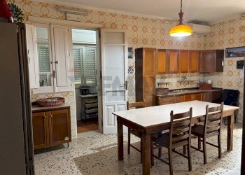 Cucina - Casa semi indipendente VIA RESUTTANO
 
6, Siracusa - foto 9