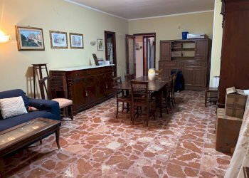 Sala da pranzo - Casa semi indipendente VIA RESUTTANO
 
6, Siracusa - foto 13