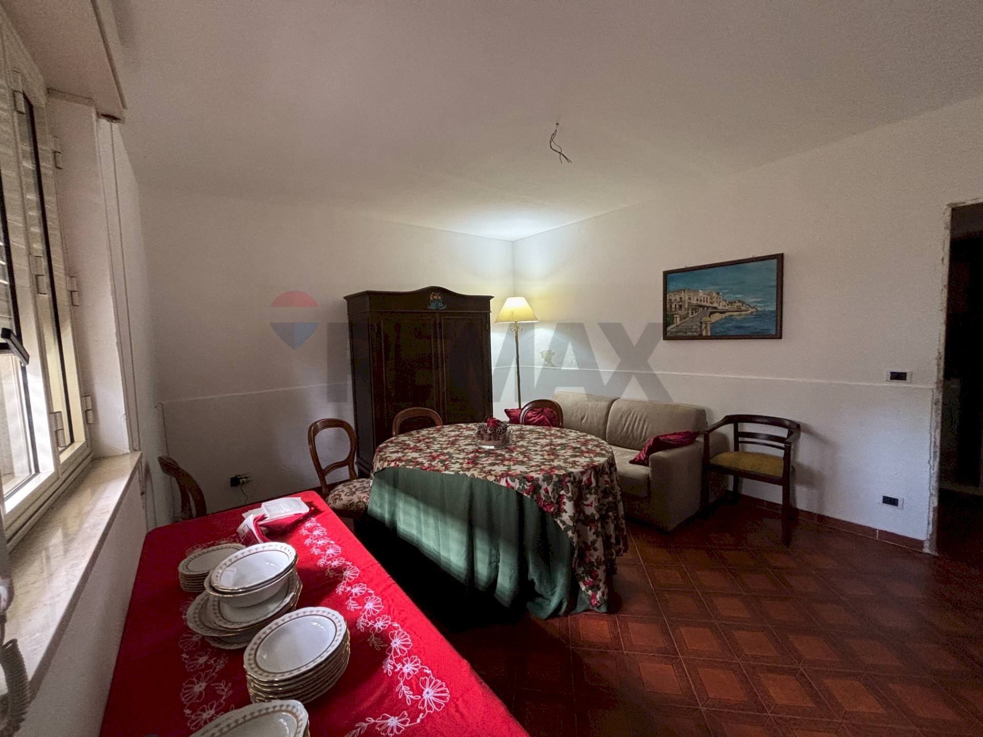 Sala da pranzo - Casa semi indipendente VIA RESUTTANO
10, Siracusa - foto 3