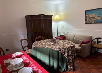 Soggiorno - Casa semi indipendente VIA RESUTTANO
 
10, Siracusa - foto 4