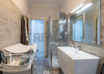 Bagno - Quadrilocale via Salvatore Monte Forte
 
66, Siracusa - foto 14