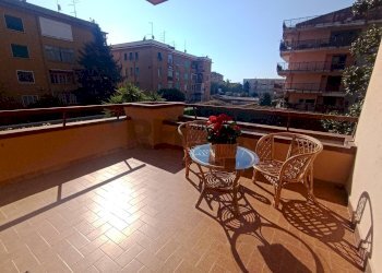 Balcone - Appartamento VIA DELLE VILLE
 
32, Caserta - foto 18