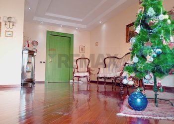 Soggiorno - Appartamento VIA DELLE VILLE
 
32, Caserta - foto 13