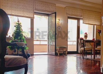 Sala da pranzo - Appartamento VIA DELLE VILLE
 
32, Caserta - foto 10