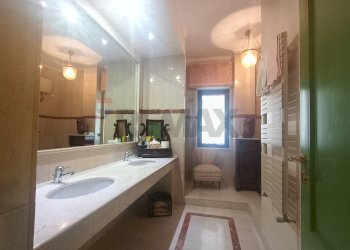 Bagno - Appartamento VIA DELLE VILLE
 
32, Caserta - foto 23