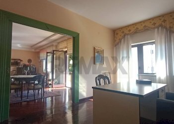Sala da pranzo - Appartamento VIA DELLE VILLE
 
32, Caserta - foto 66