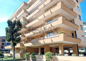 Edificio all\'aperto - Appartamento VIA DELLE VILLE
 
32, Caserta - foto 92