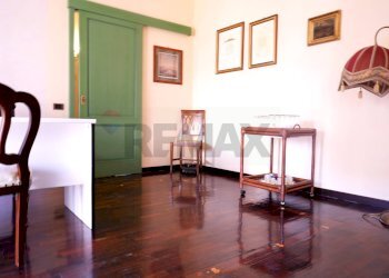 Soggiorno - Appartamento VIA DELLE VILLE
 
32, Caserta - foto 94