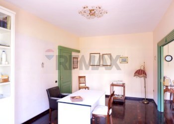 Sala da pranzo - Appartamento VIA DELLE VILLE
 
32, Caserta - foto 96