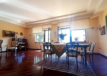 Sala da pranzo - Appartamento VIA DELLE VILLE
 
32, Caserta - foto 106