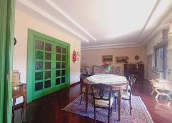 Sala da pranzo - Appartamento VIA DELLE VILLE
 
32, Caserta - foto 115