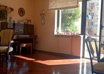 Sala da pranzo - Appartamento VIA DELLE VILLE
 
32, Caserta - foto 118