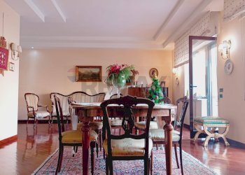 Sala da pranzo - Appartamento VIA DELLE VILLE
 
32, Caserta - foto 3