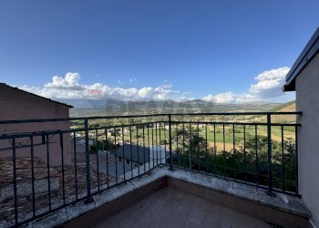 terrazzino - Semi-detached house via Palombo
snc, Fossa - photo 11