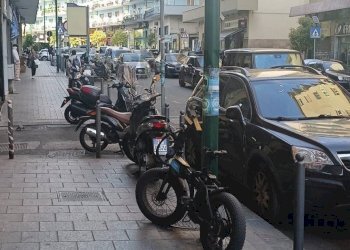 Edificio all\'aperto - Locale Commerciale Napoli - foto 6