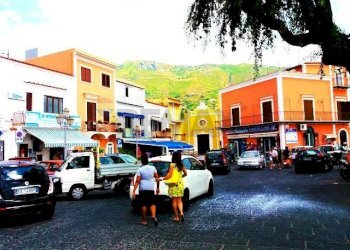 Edificio all\'aperto - Quadrilocale Forio - foto 4