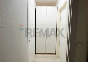 Hall / corridoio - Trilocale Costa Volpino - foto 13