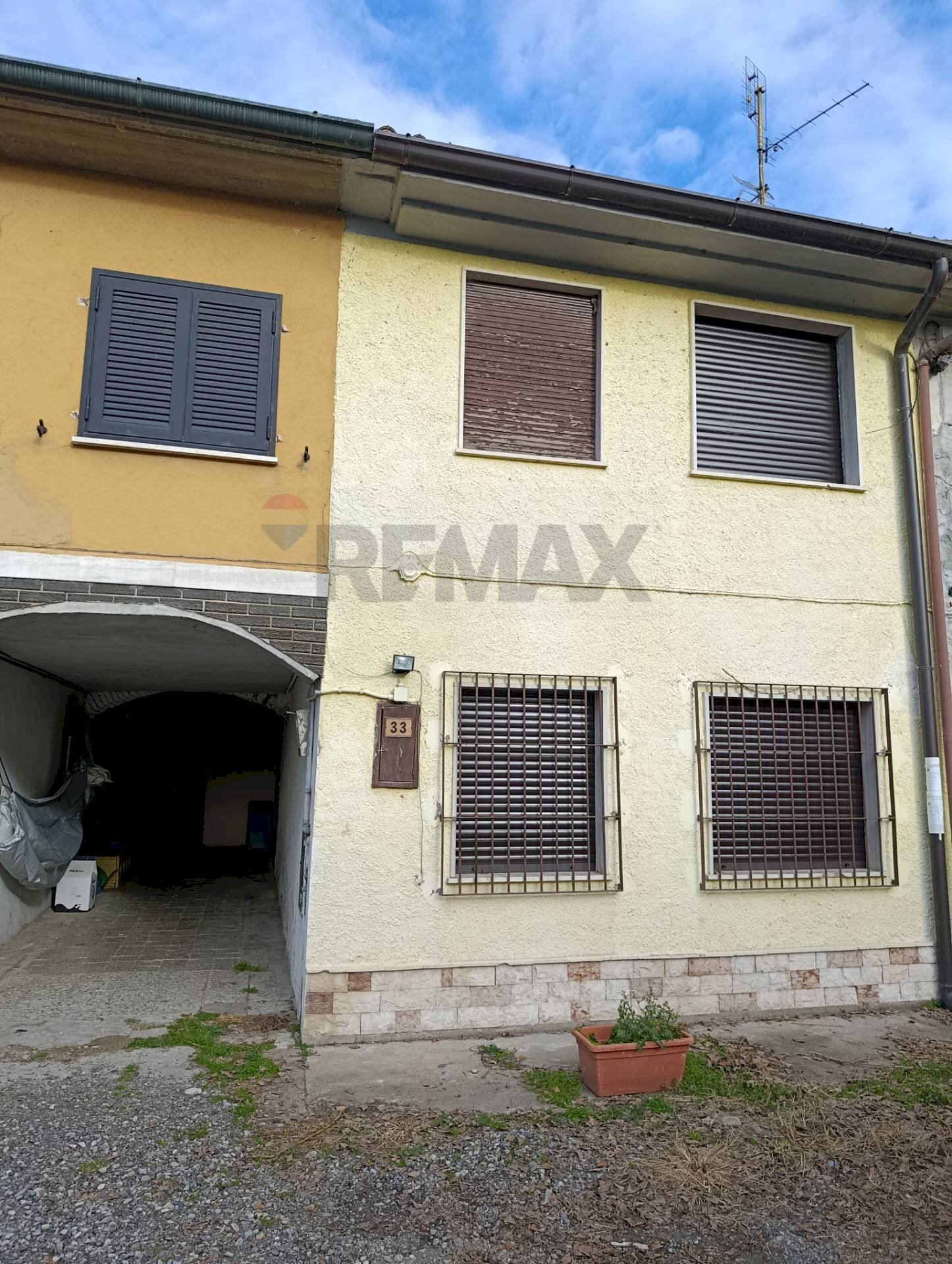 Casa all\'aperto - Casa semi indipendente località sartorona
 
33, Pieve Porto Morone - foto 2