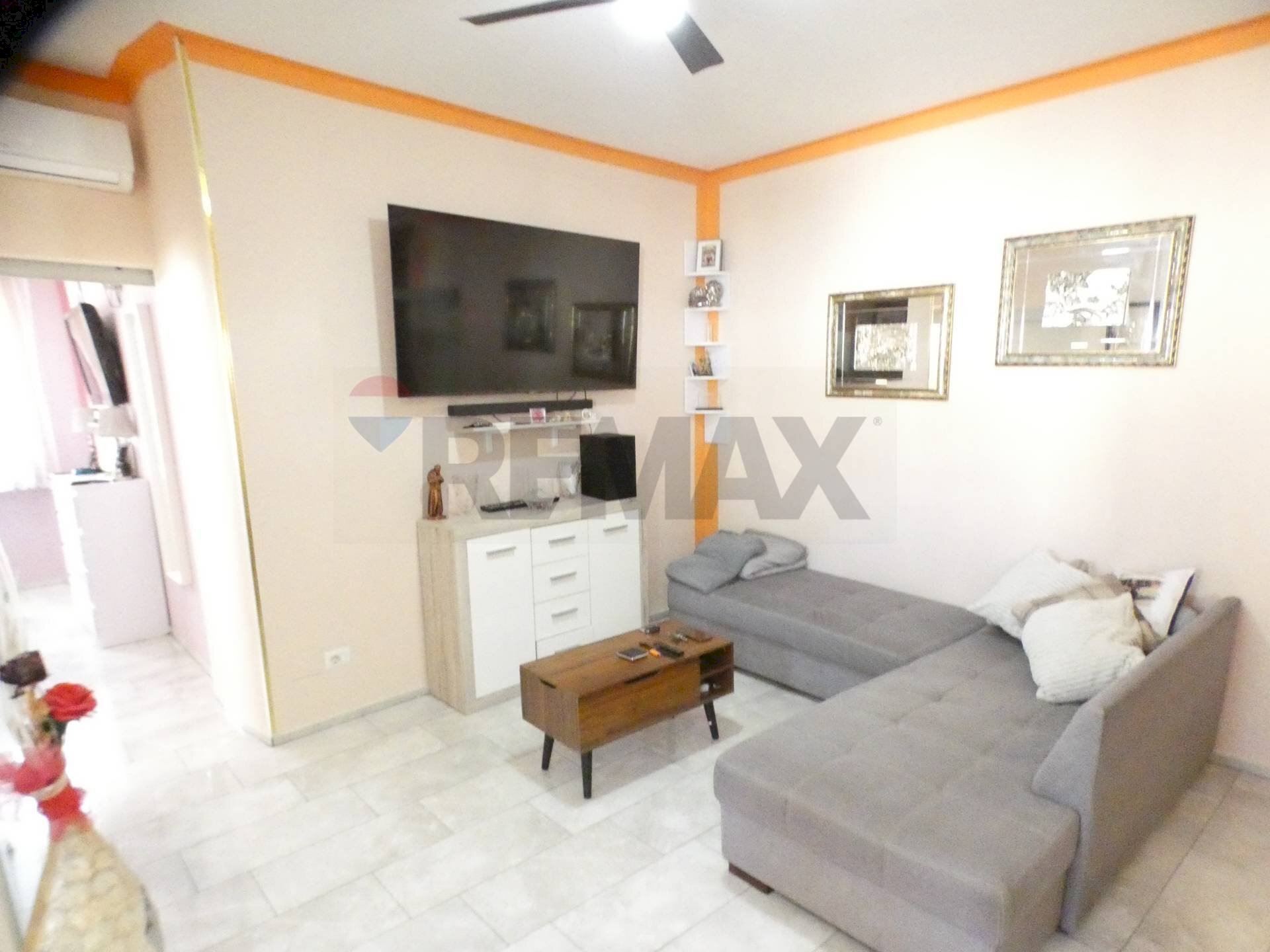 Soggiorno - Bilocale Generale C. A. dalla Chiesa
 
28, Vieste - foto 2