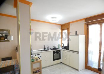 Cucina - Two-room apartment Generale C. A. dalla Chiesa
 
28, Vieste - photo 3