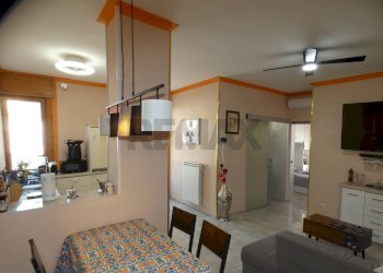 Sala da pranzo - Two-room apartment Generale C. A. dalla Chiesa
 
28, Vieste - photo 8