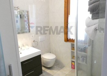 Bagno - Two-room apartment Generale C. A. dalla Chiesa
 
28, Vieste - photo 17