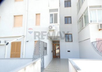 Edificio all\'aperto - Two-room apartment Generale C. A. dalla Chiesa
 
28, Vieste - photo 19