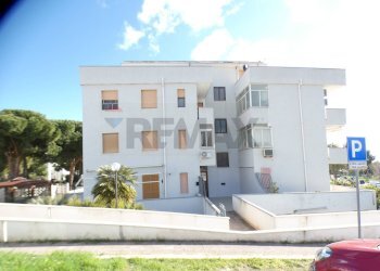Edificio all\'aperto - Two-room apartment Generale C. A. dalla Chiesa
 
28, Vieste - photo 25