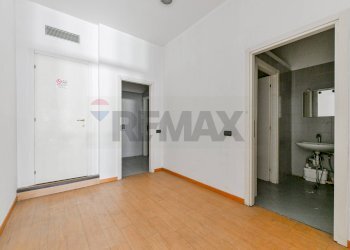 Stanza vuota - Magazzino Via Ungaretti
 
73, Cernusco sul Naviglio - foto 40